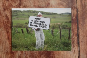 annonce porte la parole à St Priest